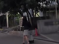 shows hardcore fucking in a massage parlour